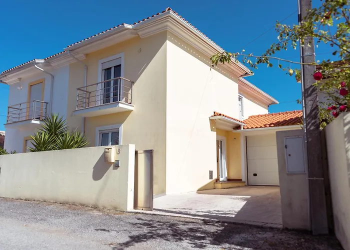 Retiro Da Atafona Pool House Yellow Holiday home