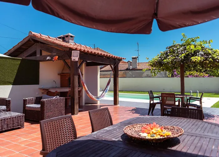 Retiro Da Atafona Pool House Yellow